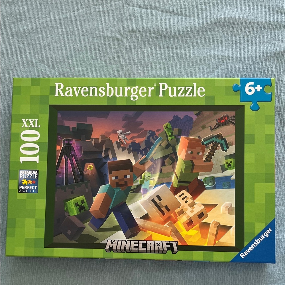 Ravensburger Green Minecraft Adventure Puzzle